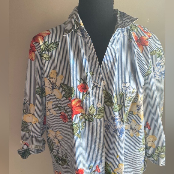 A cropped blue and white striped dress shirt with red and yellow Hawaiian - Picture 1 of 10